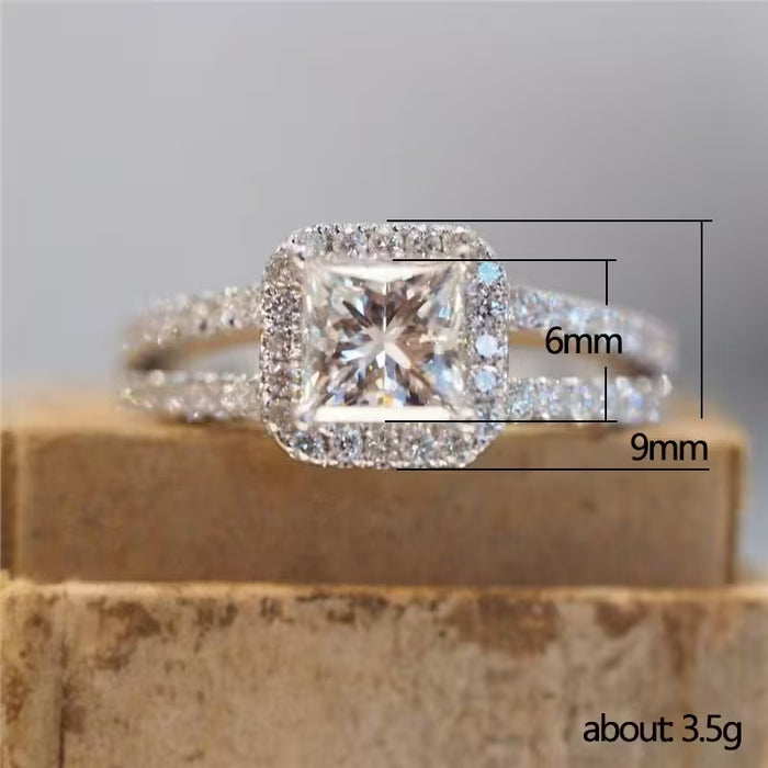 1pcs Anillo elegante de circonita sintética para mujer