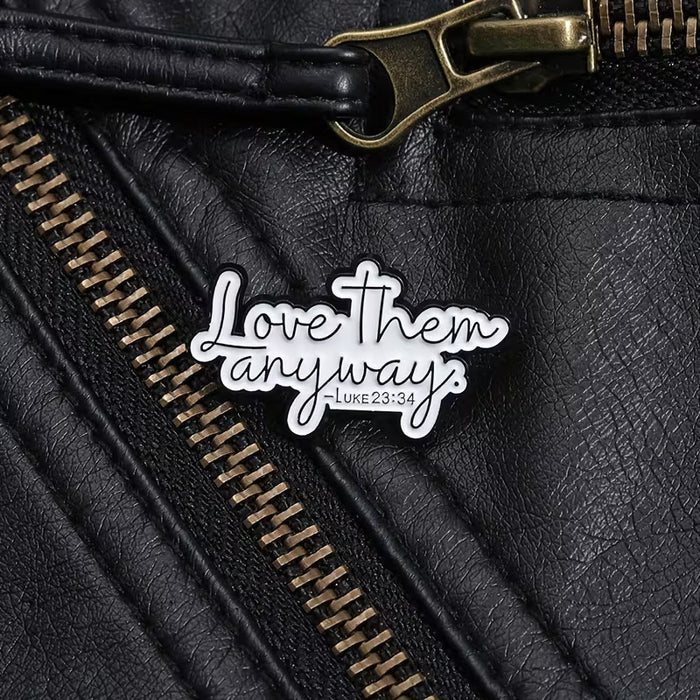 1pc Broche "Ámalos de Todas Formas" Religioso de Cristo, Insignias de Metal para Mujeres y Hombres