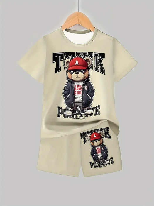 Conjunto de dos piezas para niño de diseño beige con estampado 3D de un oso con gorra
