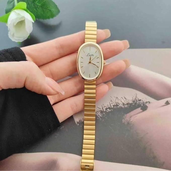 Reloj Ovalado para Mujer, Diseño Elegante Dorado, Correa Metálica Ajustable.