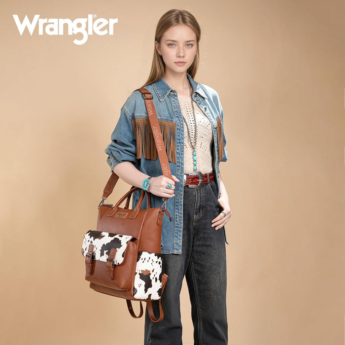 Wrangler, Mochila para mujer, bolsa de hombro convertible mediana con correa para viajes