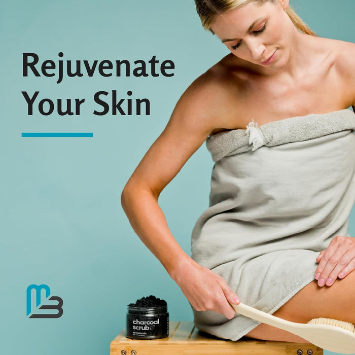 Exfoliante de carbón corporal con infusión de colágeno