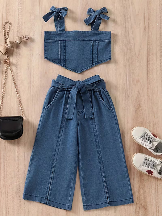 Conjunto de Denim para Niñas: Top Corto con Tirantes + Pantalones de Denim con Abertura y Cinturón