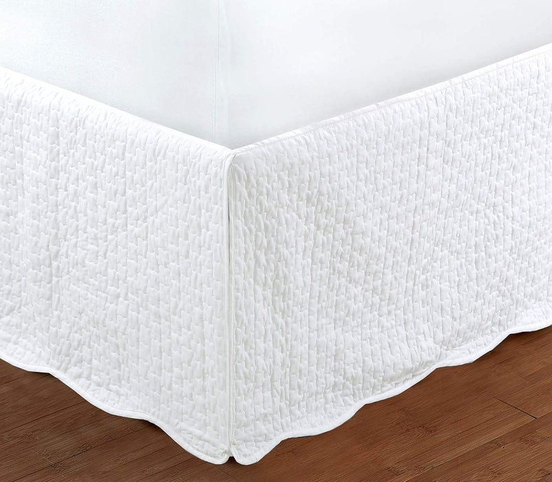 Falda de cama acolchada blanca Matelasse a medida con caída de 16 pulgadas (King)