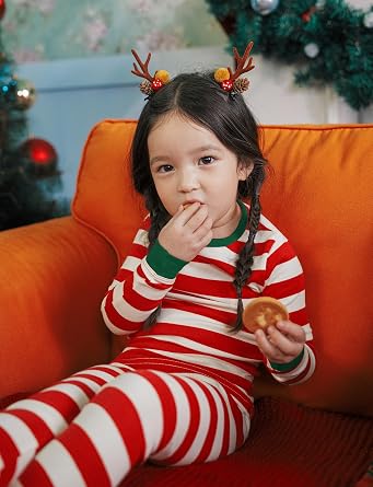 AVAUMA Pijamas de niños unisex, lindo ajuste cómodo, diseño de patrón navideño