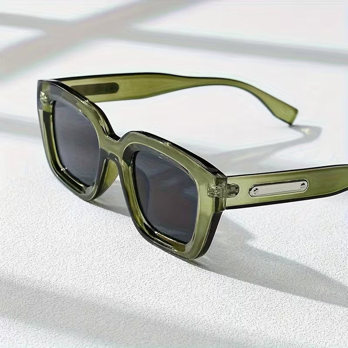 Gafas únicas para mujer, diseño 3D inusual en verde oliva