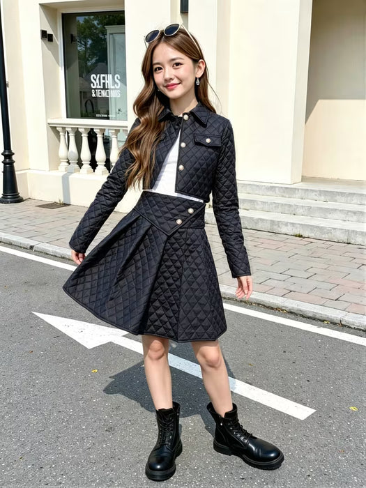 Conjunto de chaqueta corta de moda con botones y minifalda acolchado para niña