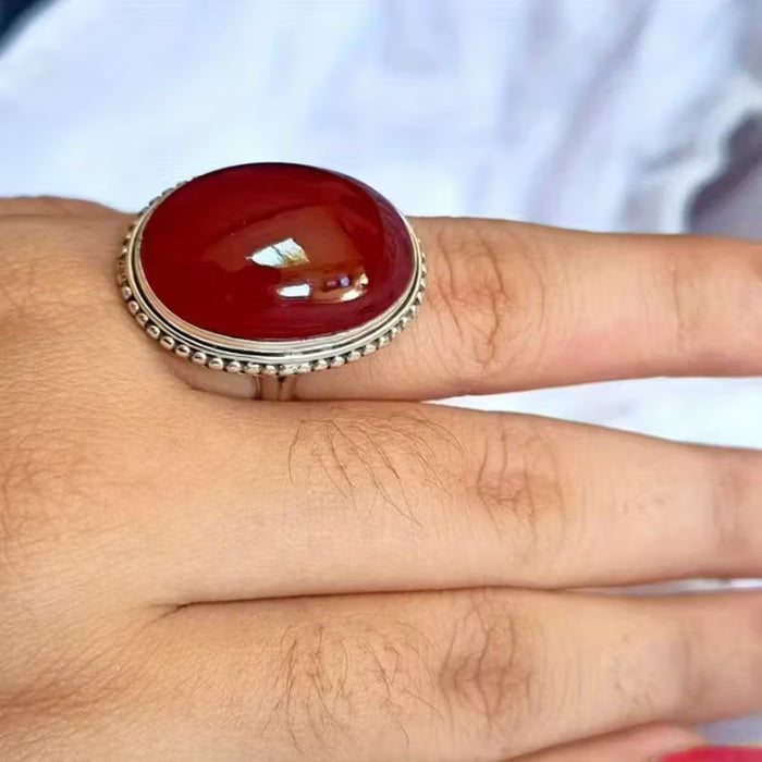 1pc Anillo de Compromiso Elegante Plateado con Incrustaciones de Zirconia Sintética Brillante