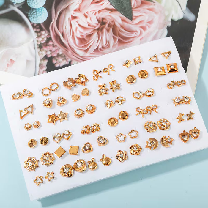 36 Pares de Aretes Dorados con Imitación de Zirconia