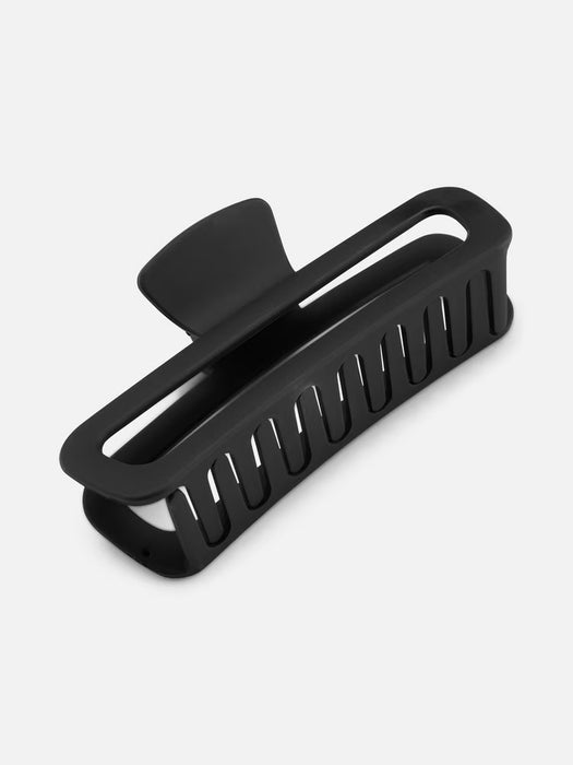 Una pinza elegante para mantener el cabello en su lugar.
