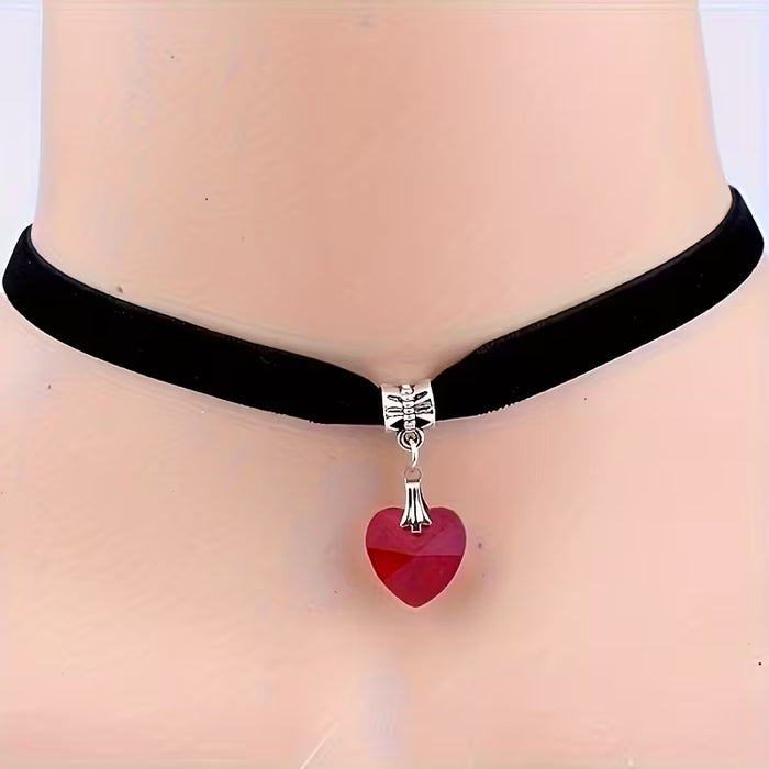 Collar De Terciopelo De Moda Para Mujeres Con Colgante De Cristal Artificial En Forma De Corazón