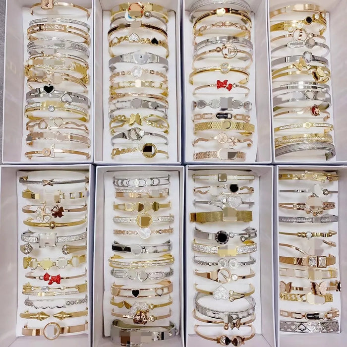 10Pcs de Brazalete para Mujer en Acero Inoxidable 304 ,Caja con diseños aleatorios