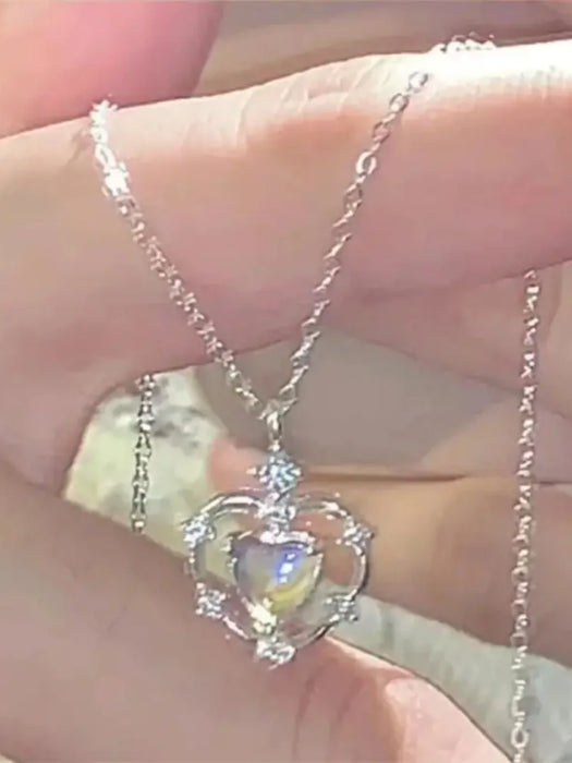 SHEIN Un collar de lujo ligero de alta gama de acero de titanio