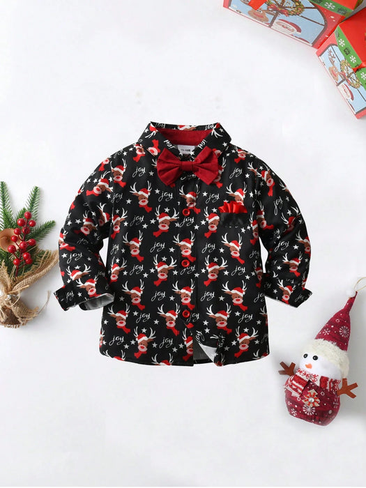 SHEIN BOARNSEORL Camisa de manga larga con estampado de renos navideños con corbata de moño y pantalones con tirantes para niños