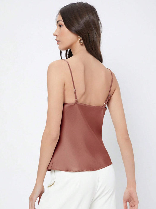 SHEIN BizChic Camiseta de tirantes de satén de color liso para mujer