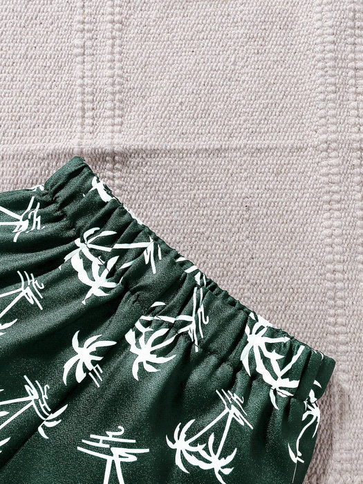 SHEIN Conjunto para bebé con estampado de árboles de coco de camisa y pantalón corto