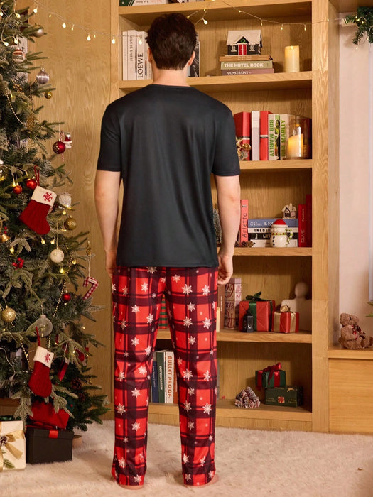 SHEIN CoupledUp Conjunto de pijama unisex con estampado navideño