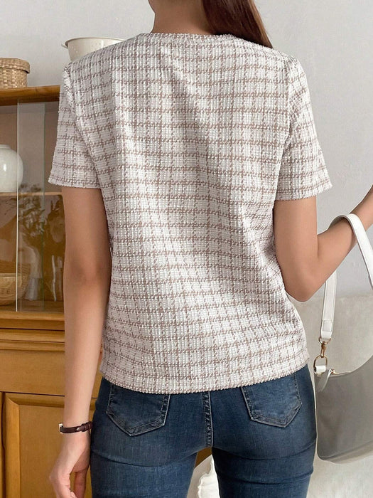 SHEIN DAZY Camiseta Con Cuello Redondo Y Estampado De Tartán
