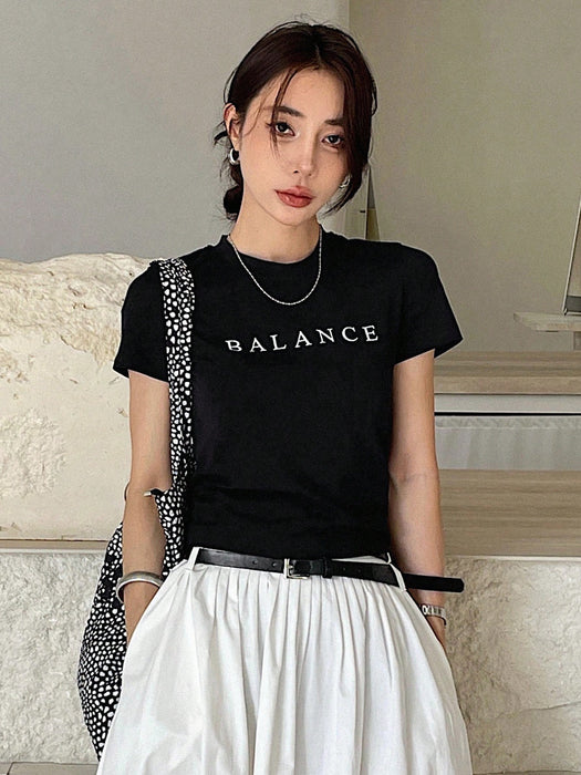 SHEIN DAZY Camiseta de manga corta estampada con letras para mujer