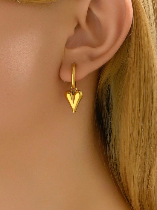 SHEIN Pendientes de aro de acero inoxidable brillante con colgante en forma de corazón