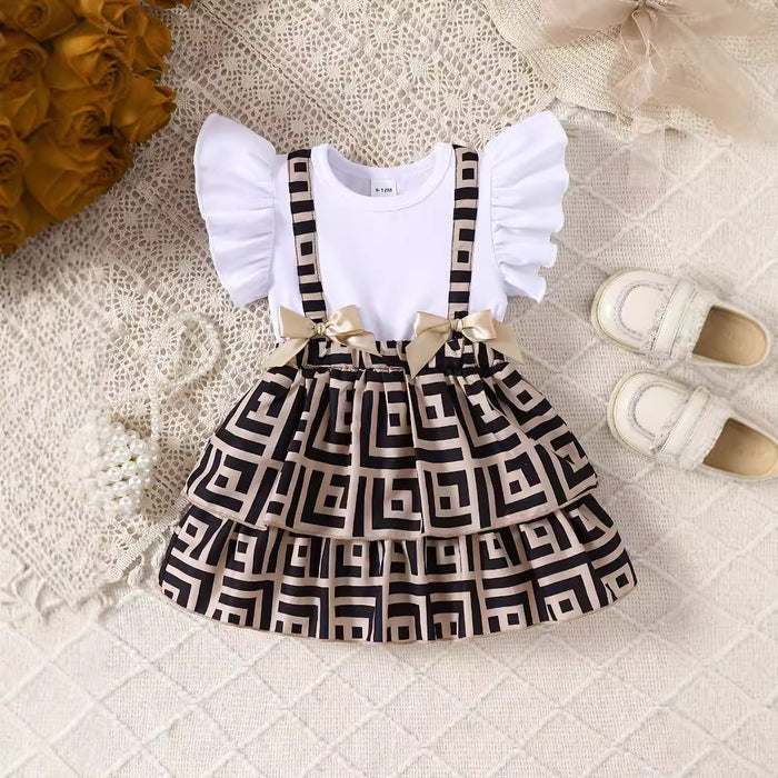 Un vestido precioso con lazo en las mangas