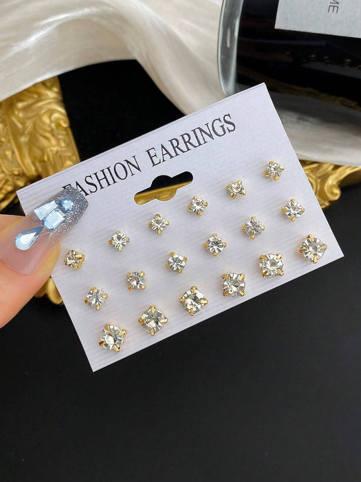 SHEIN Juego De 18 Pendientes Simples Y Versátiles Con Diamantes De Imitación