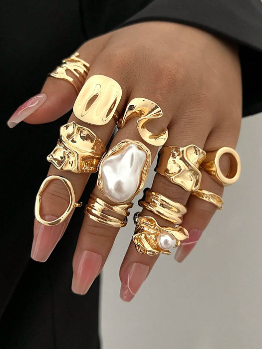 Juego de 12 piezas de anillos metálicos texturados de múltiples capas