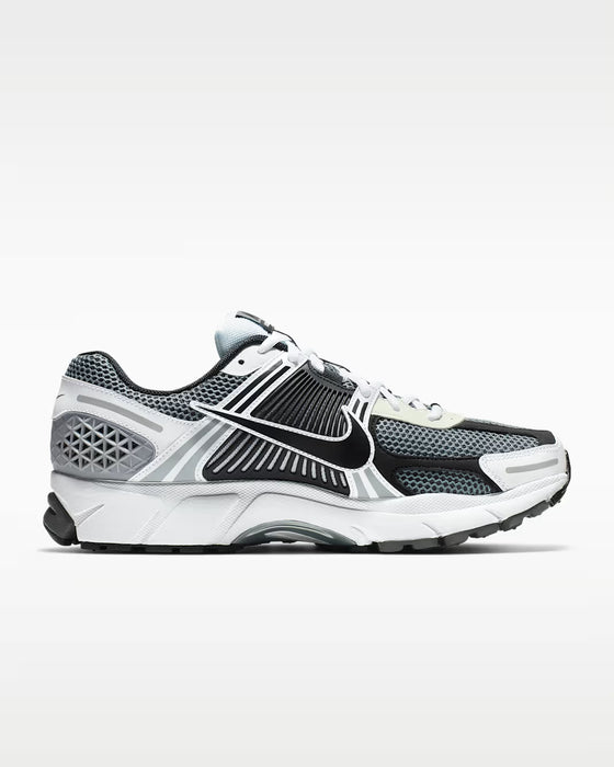 Nike Zoom Vomero 5 SE SP
