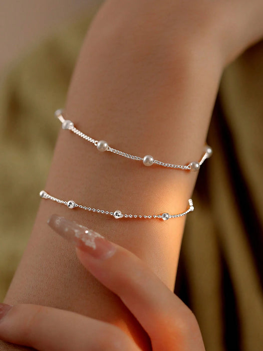SHEIN Pulsera minimalista de perlas sintéticas, multicapa de lujo para mujer