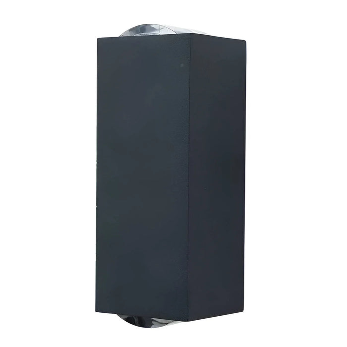 Aplique de pared LED impermeable para exteriores con 3 haces de luz.