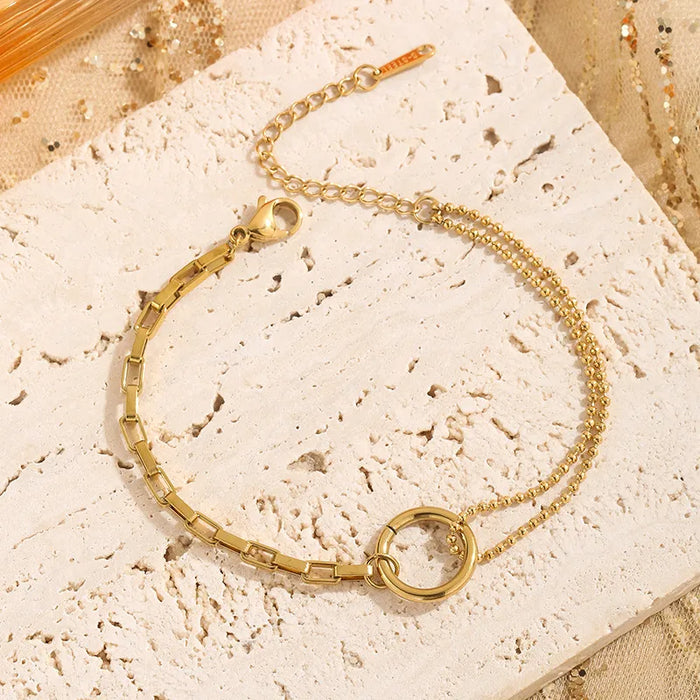 Pulsera Asimétrica Para Mujer En Acero Titanio Con Diseño Geométrico