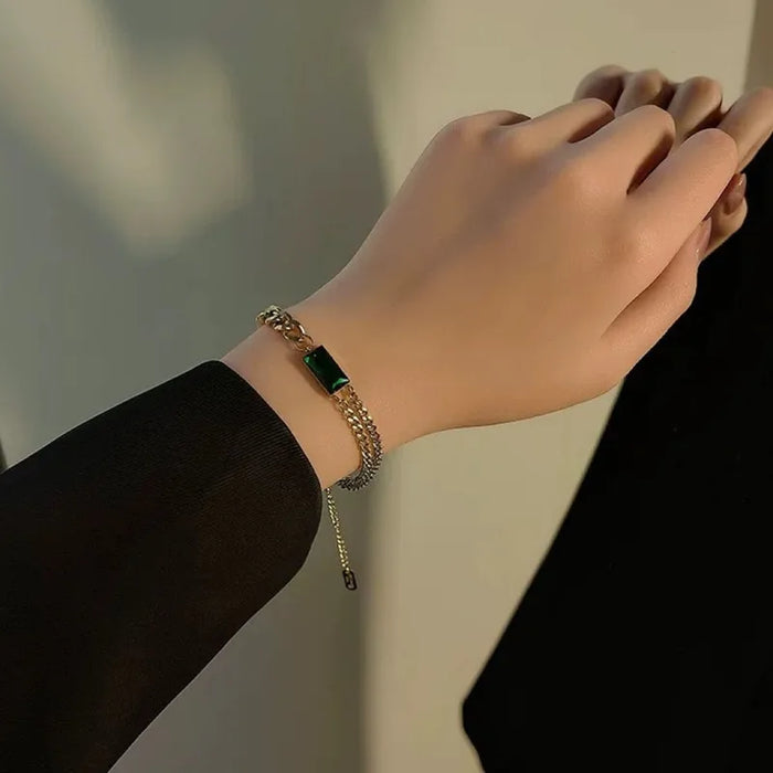 Pulsera Para Mujer En Acero Titanio Con Patrón Cuadrilátero, Estilo Simple En Color Oro