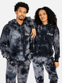 QALO Sudadera con capucha con logo, color negro lavado