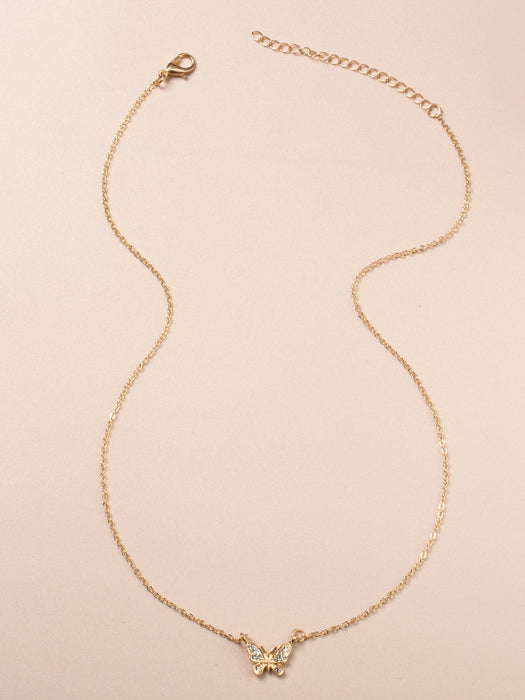 SHEIN Collar con dije de mariposa decorado con diamantes de imitación