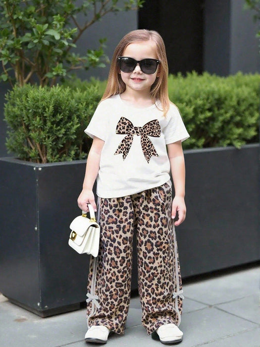 SHEIN Conjunto de camiseta y pantalón ancho con estampado de leopardo para niñas