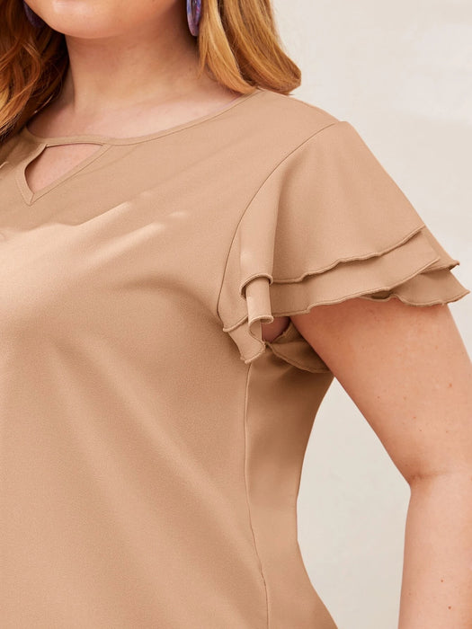 SHEIN Clasi Top Plus De Manga Corta Con Volantes Y Cuello Llave