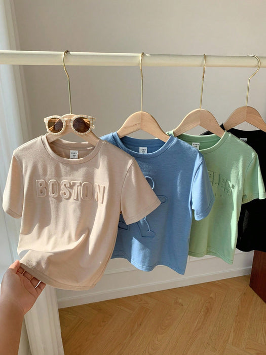 SHEIN 4 camisetas de manga corta con estampado de letras en relieve para niños