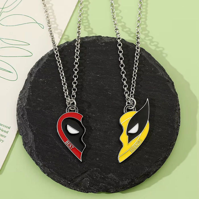 Collar con colgante de Deadpool y Wolverine en forma de corazón con costuras