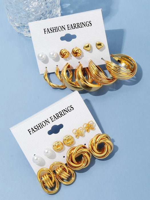 SHEIN Set de 11 pares de aretes decorados con perlas falsas y corazones