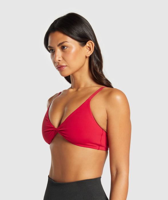 Gymshark Bralette con detalle de torsión frontal