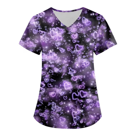 Camiseta médica con estampado bokeh de corazones brillantes para mujer