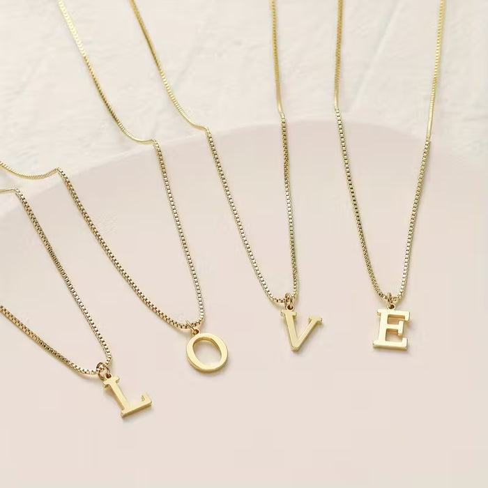 1pc Collar con Inicial de Nombre para Mujer - Colgantes del Alfabeto,letra E
