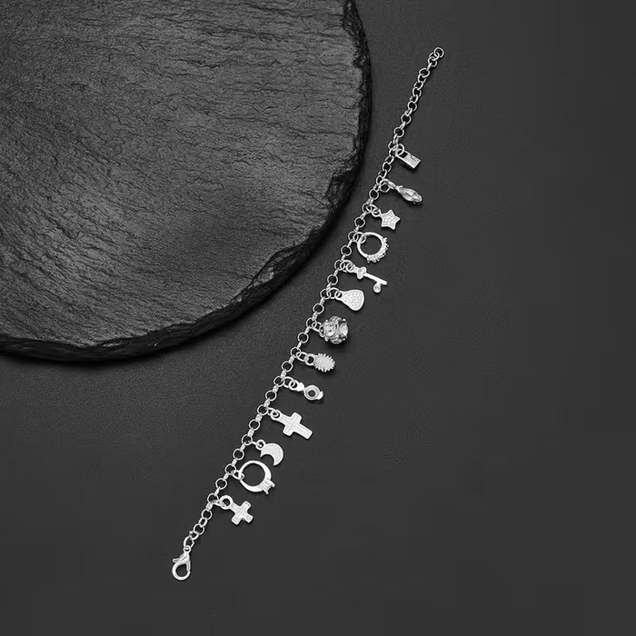 Pulsera con colgantes plateados de 13pcs, elegante con dijes como cruces, estrellas y llaves