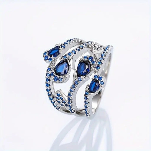 Anillo chic con diseño multicapa de piedra pavé - Quierox - Tienda Online