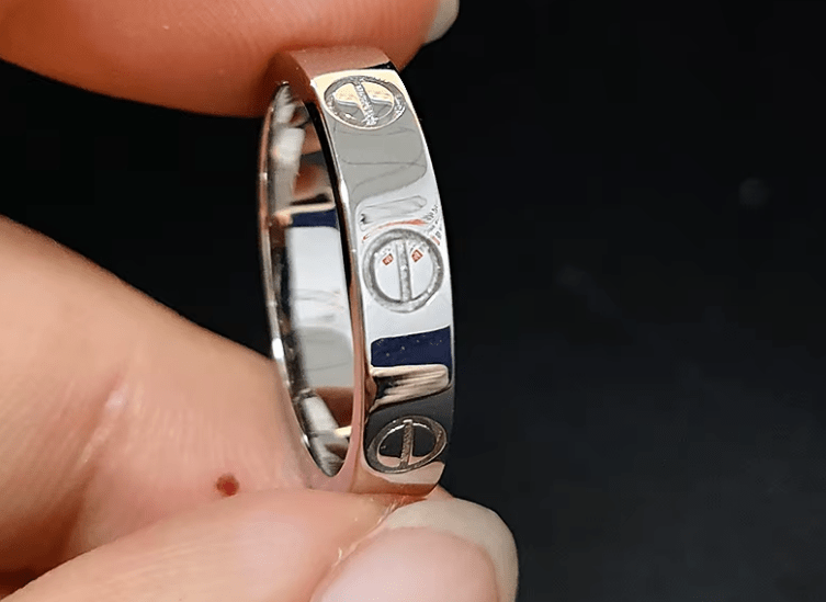 Anillo de tornillo clásico para hombres y mujeres, acero inoxidable - Quierox - Tienda Online