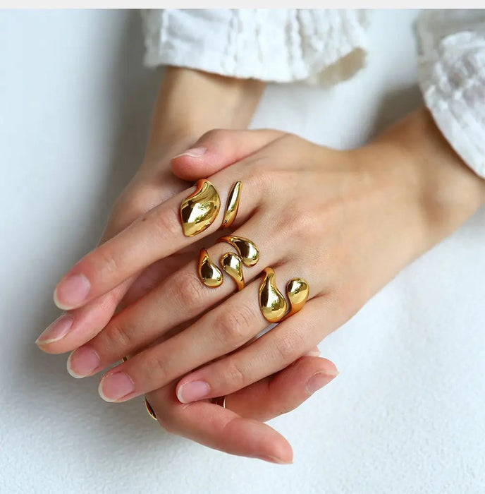 Anillo minimalista de 3 dobleces de acero inoxidable dorado para mujer - Quierox - Tienda Online