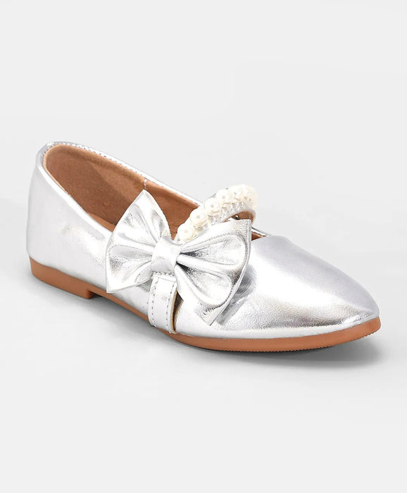Bailarinas para niñas elegantes con apliques de lazo y perlas de imitación - Quierox - Tienda Online