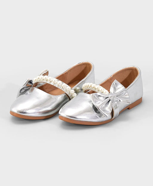 Bailarinas para niñas elegantes con apliques de lazo y perlas de imitación - Quierox - Tienda Online