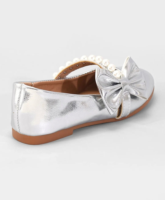 Bailarinas para niñas elegantes con apliques de lazo y perlas de imitación - Quierox - Tienda Online
