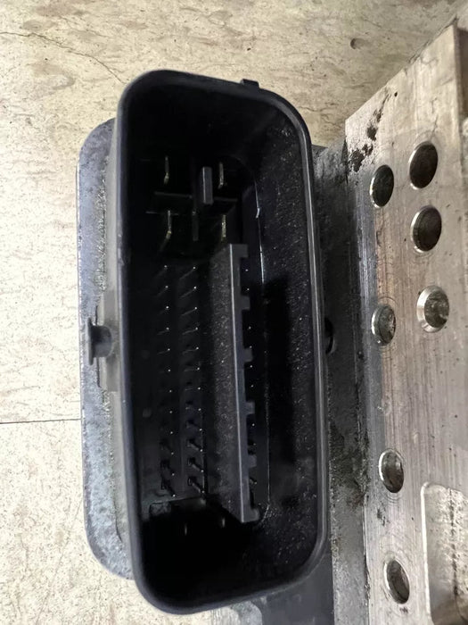 Bomba módulo ABS freno antibloqueo híbrido Toyota Camry 12 - 17 47210 - 33172 KR OEM - Quierox - Tienda Online